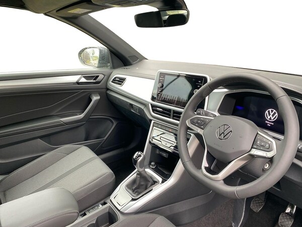 Used Volkswagen T-Roc 2025 for sale - 75505304: Photo 15