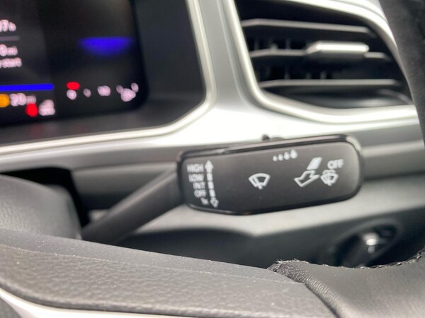Used Volkswagen T-Roc 2025 for sale - 75505304: Photo 28