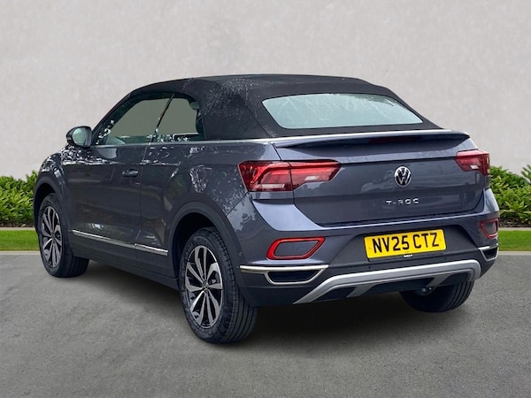 Used Volkswagen T-Roc 2025 for sale - 75505304: Photo 2