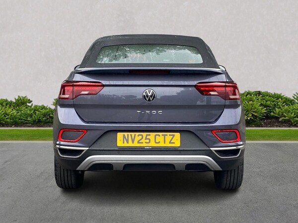 Used Volkswagen T-Roc 2025 for sale - 75505304: Photo 4
