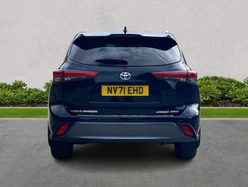 Used Toyota Highlander 2021 for sale - 75505299: Photo