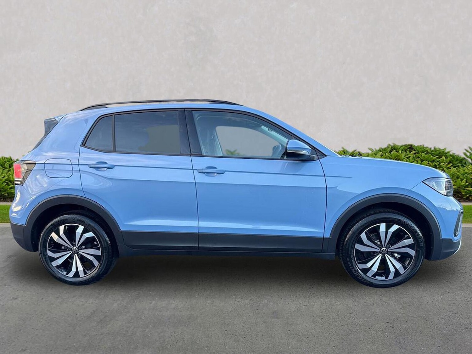 Used Volkswagen T-Cross 2025 for sale - 77528875: Photo 3