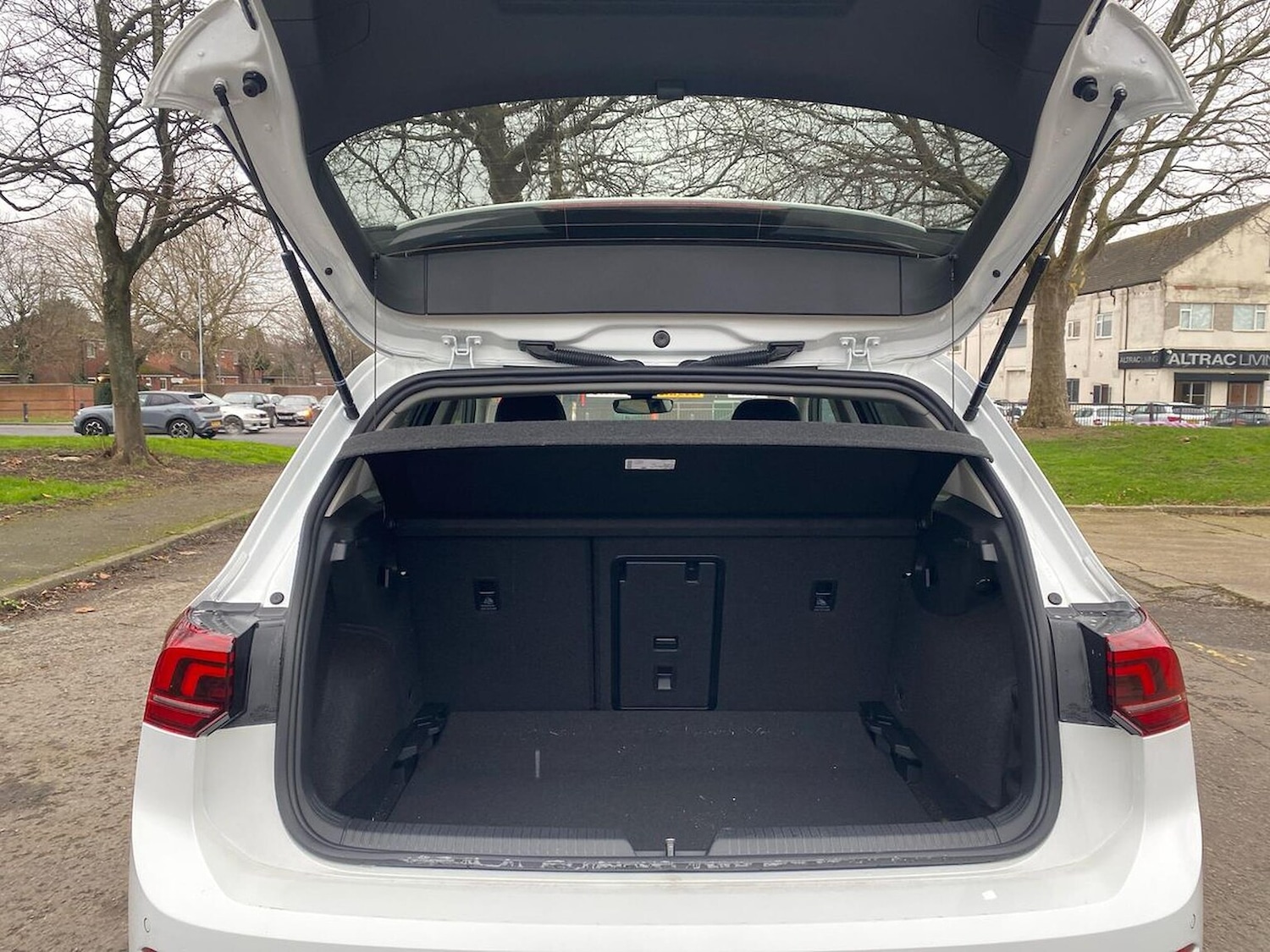 Used Volkswagen Golf 2025 for sale - 77775153: Photo 17