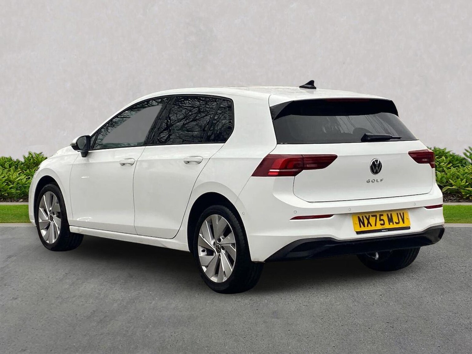 Used Volkswagen Golf 2025 for sale - 77775153: Photo 2