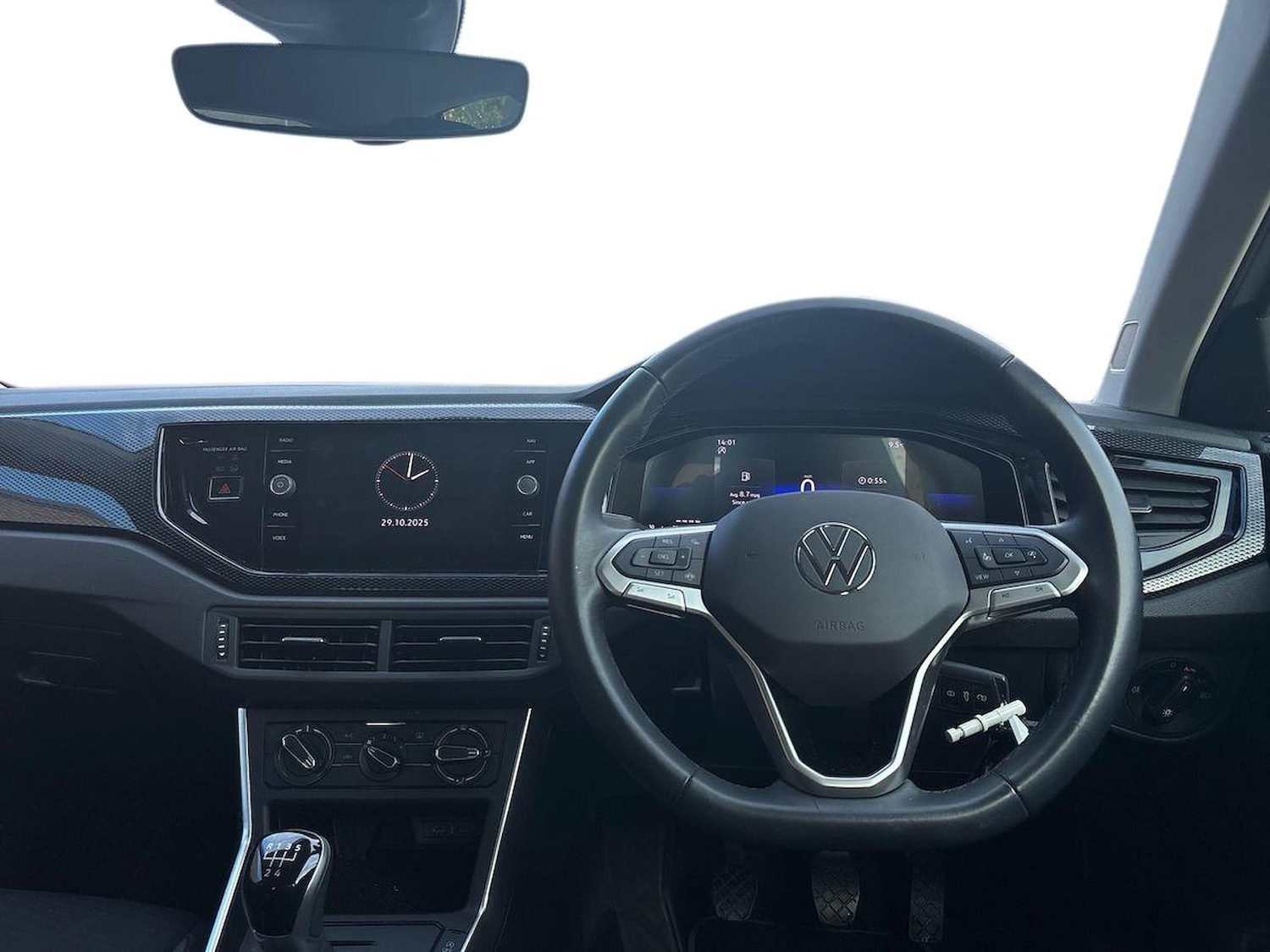 Used Volkswagen Polo 2024 for sale - 78195456: Photo 9