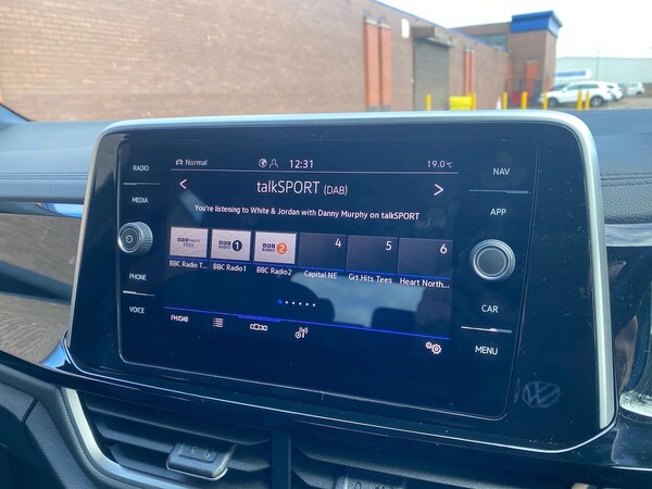 Used Volkswagen T-Roc 2025 for sale - 75994951: Photo 11