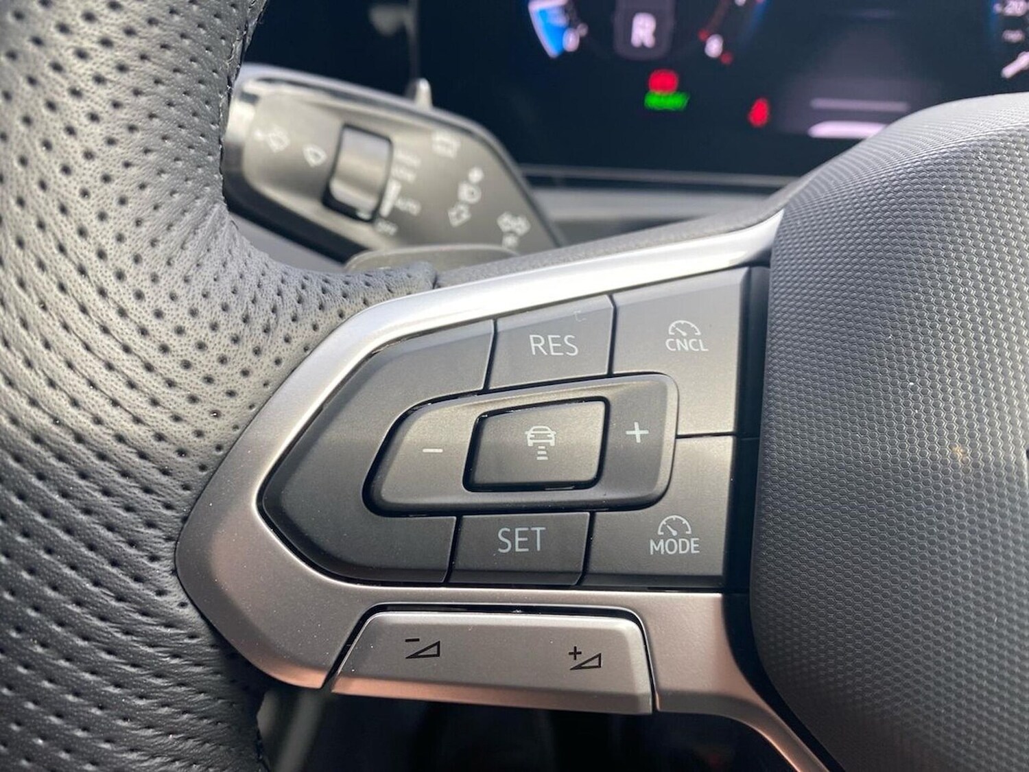 Used Volkswagen Tiguan 2025 for sale - 76149702: Photo 27