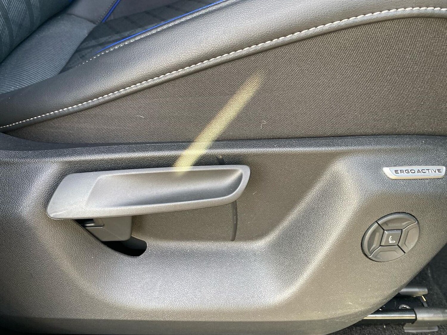 Used Volkswagen Touran 2025 for sale - 77603701: Photo 30