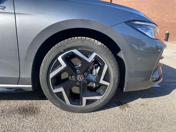 Used Volkswagen Passat 2025 for sale - 76225000: Photo 6