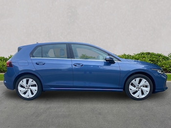 Used Volkswagen Golf 2025 for sale - 78940183: Photo