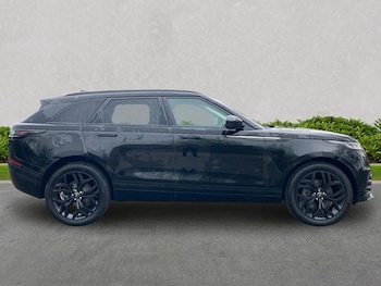 Used Land Rover Range Rover Velar 2024 for sale - 78195402: Photo