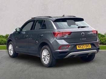 Used Volkswagen T-Roc 2023 for sale - 79445115: Photo