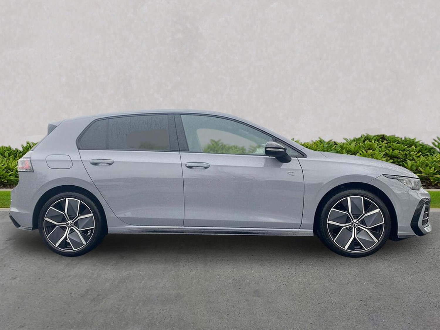 Used Volkswagen Golf 2025 for sale - 77896295: Photo 3