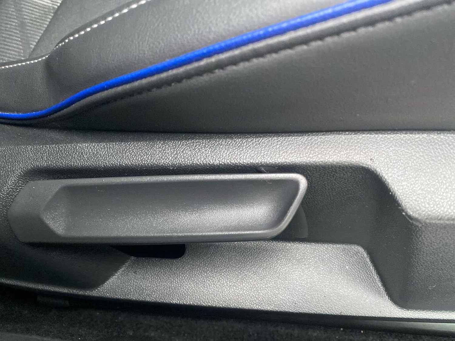 Used Volkswagen Golf 2025 for sale - 77896295: Photo 30