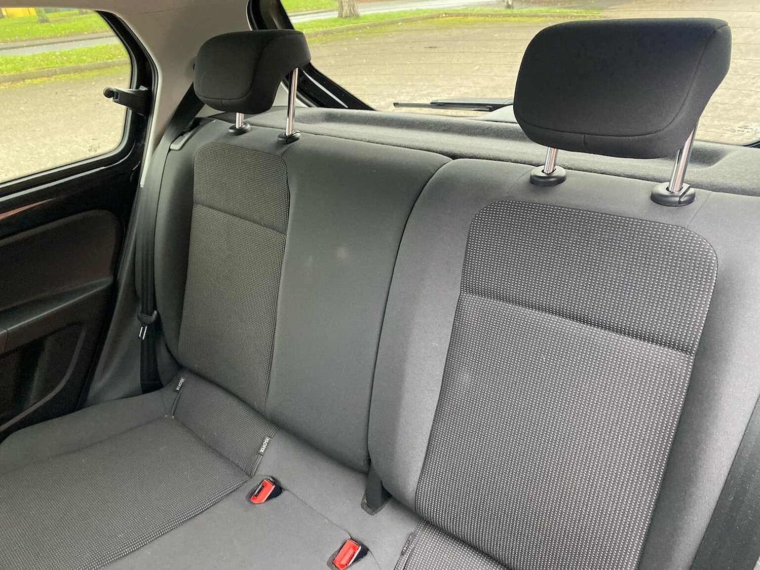 Used Volkswagen up! 2014 for sale - 76682578: Photo 16