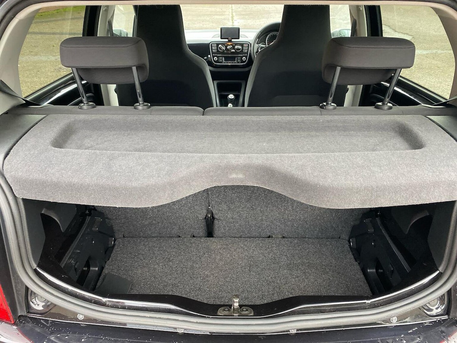 Used Volkswagen up! 2014 for sale - 76682578: Photo 17