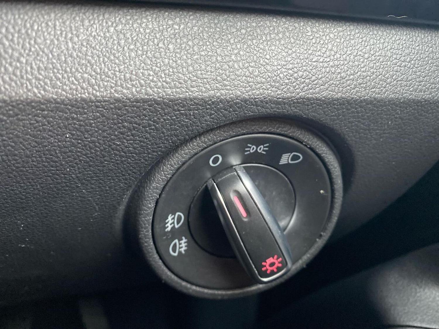 Used Volkswagen up! 2014 for sale - 76682578: Photo 22