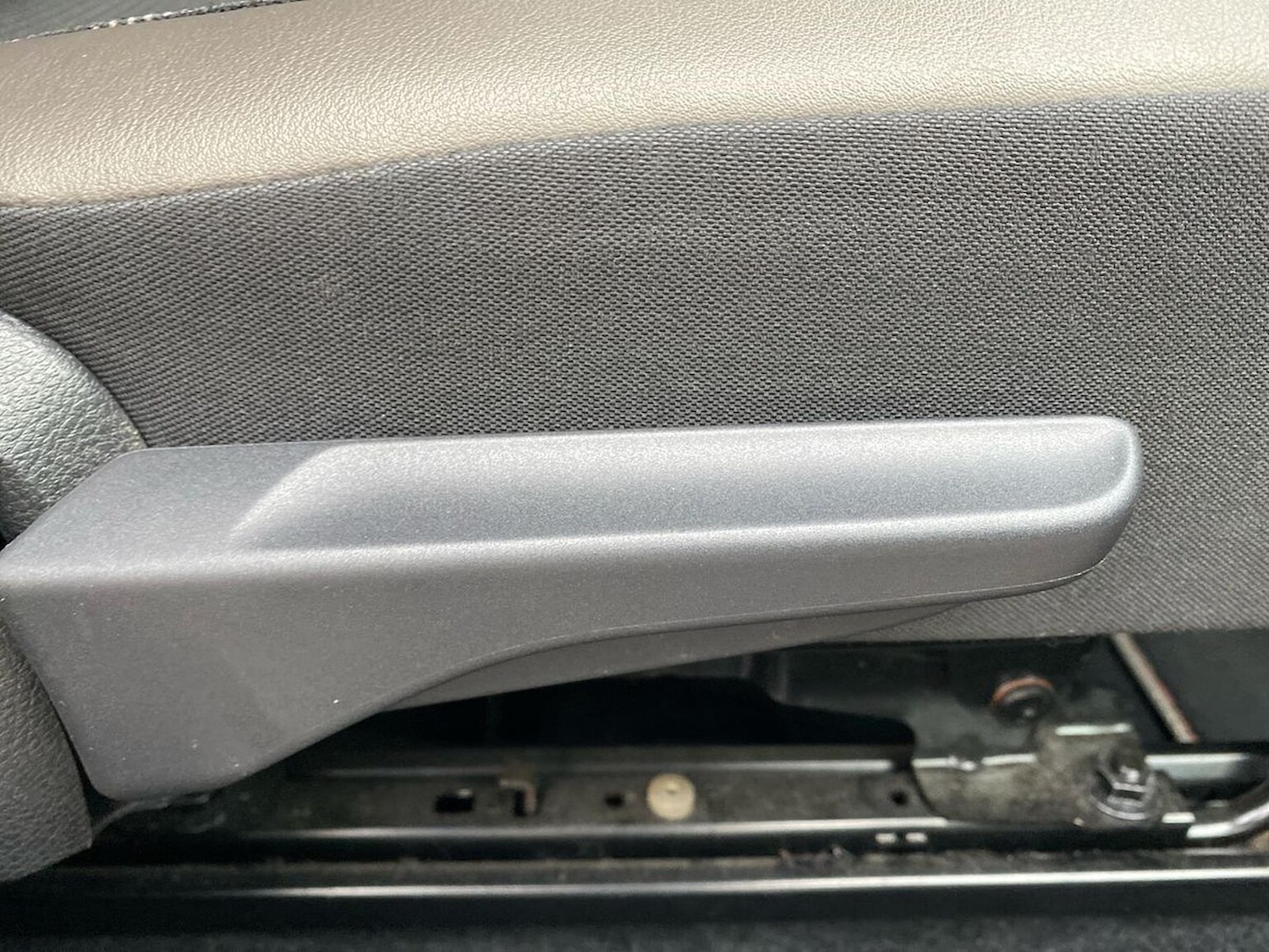 Used Volkswagen up! 2014 for sale - 76682578: Photo 25