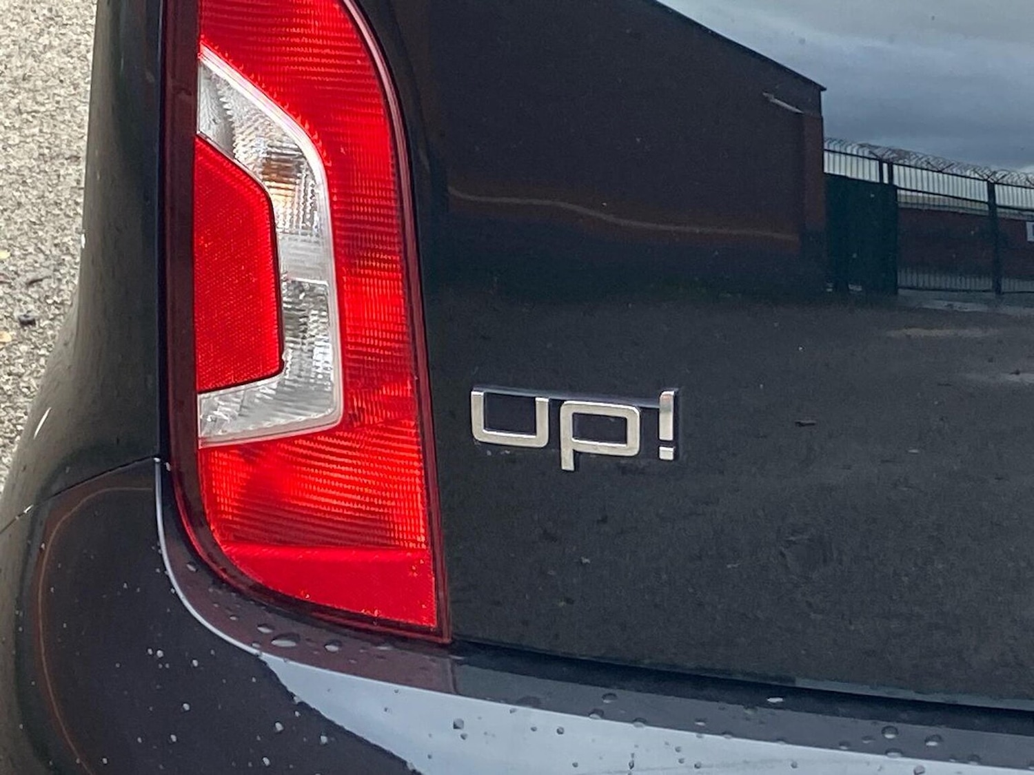 Used Volkswagen up! 2014 for sale - 76682578: Photo 29