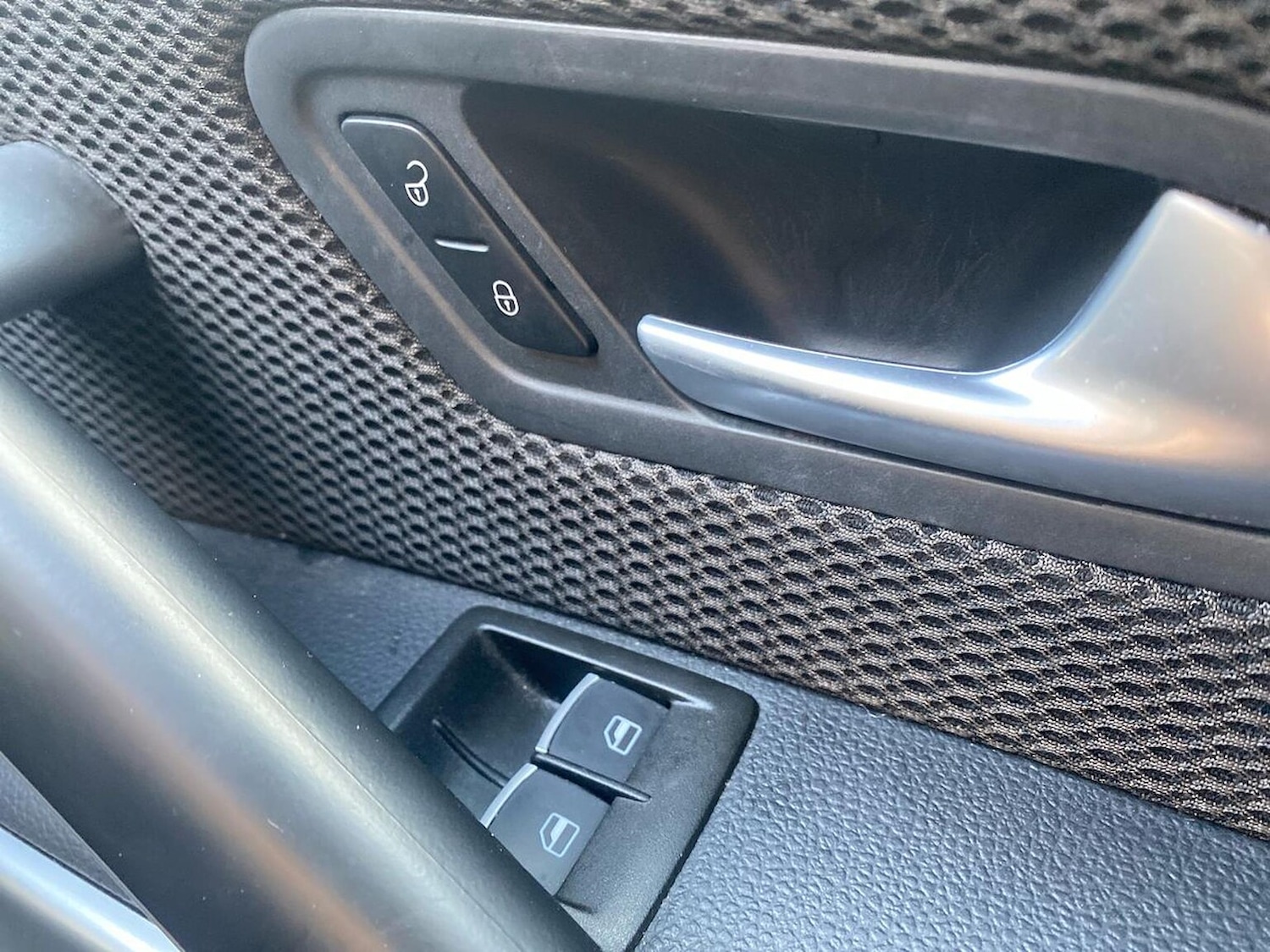 Used Volkswagen Scirocco 2017 for sale - 76762423: Photo 21