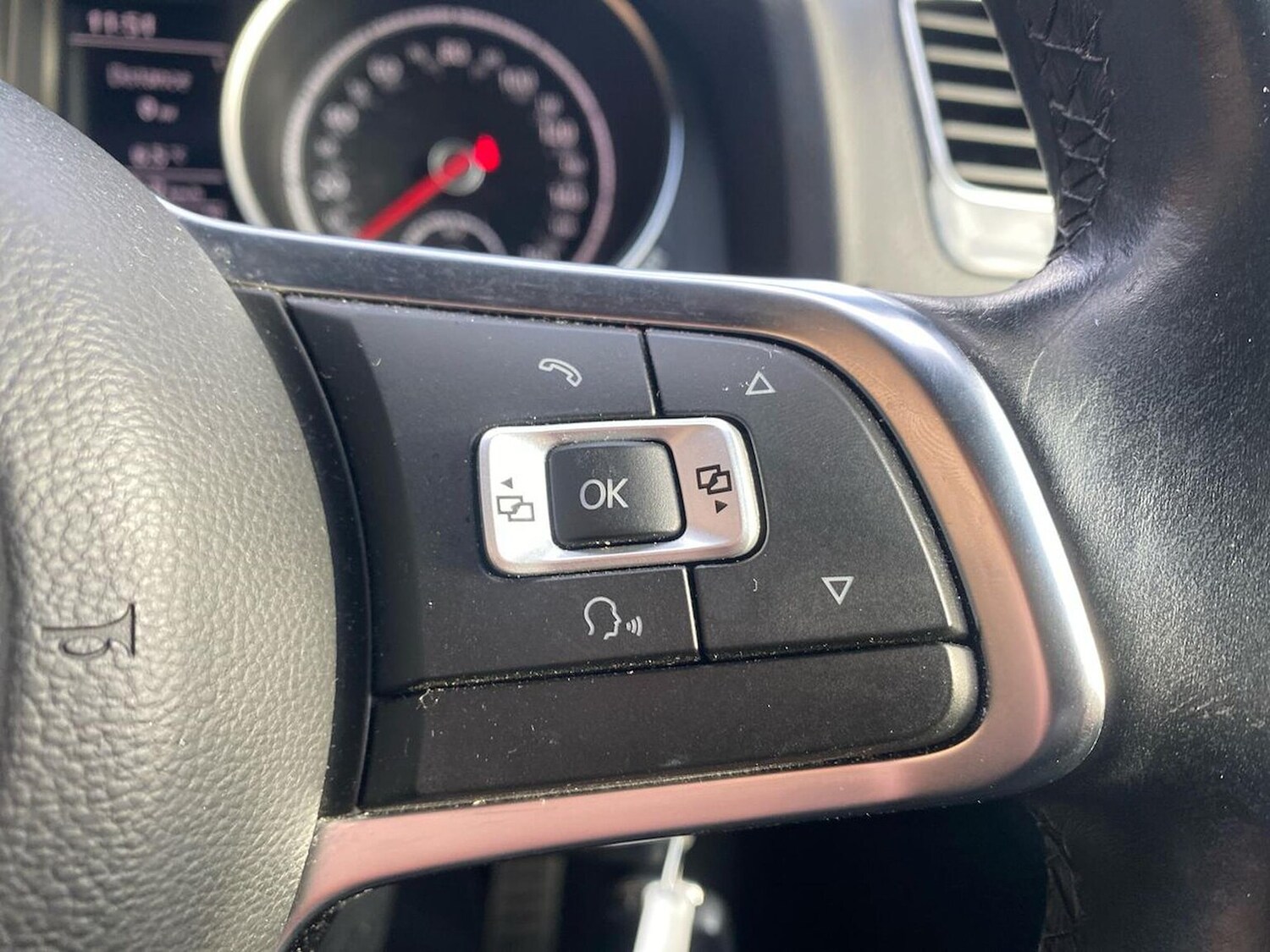 Used Volkswagen Scirocco 2017 for sale - 76762423: Photo 26