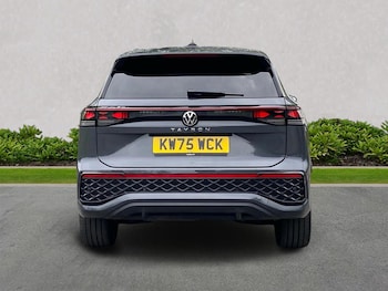 Used Volkswagen Touran 2026 for sale - 78727076: Photo