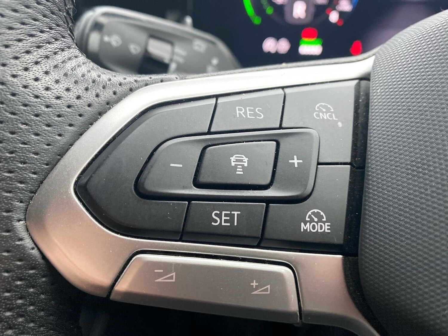 Used Volkswagen Tiguan 2025 for sale - 76794913: Photo 27