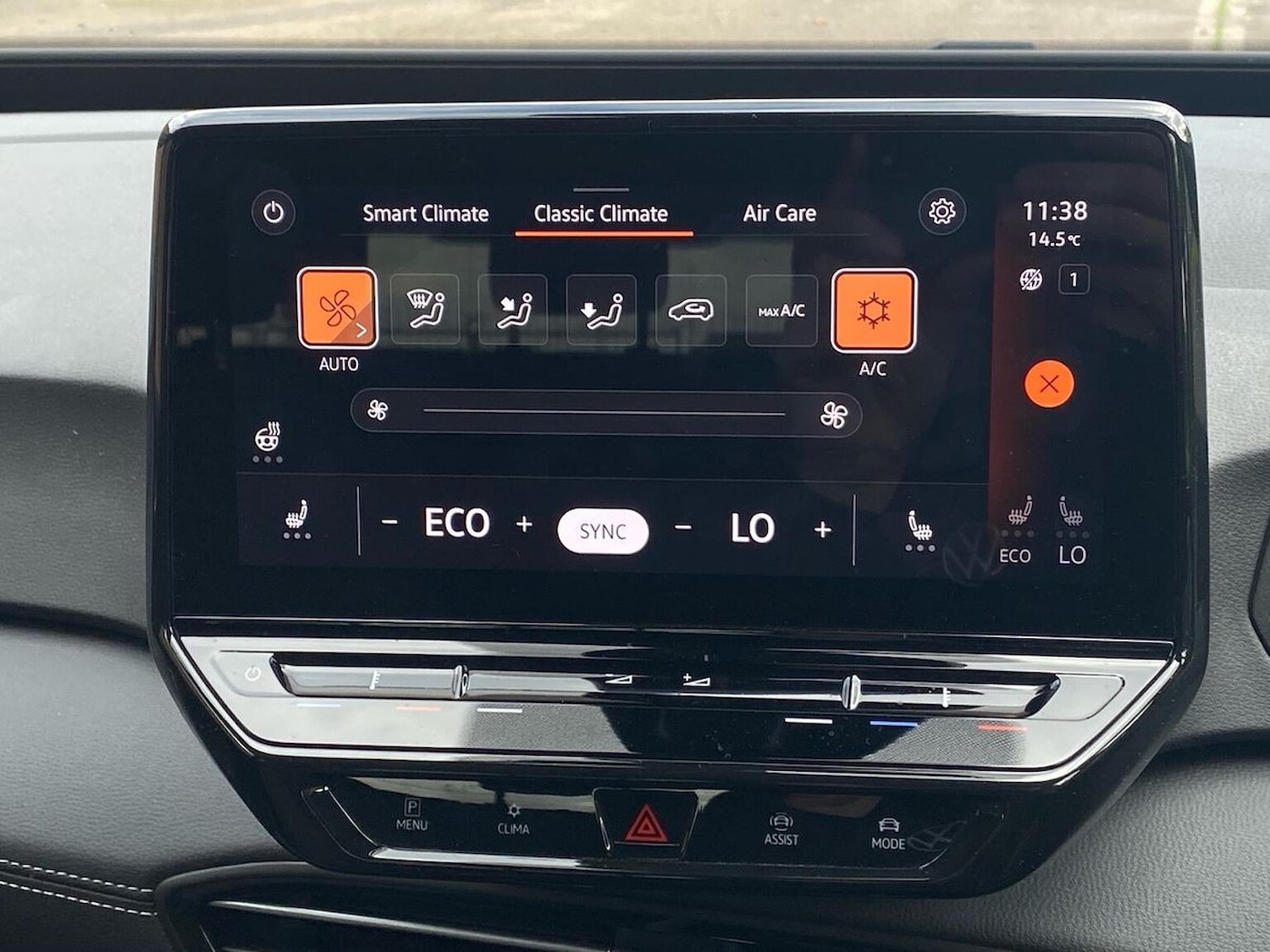 Used Volkswagen ID.3 2023 for sale - 76257806: Photo 12