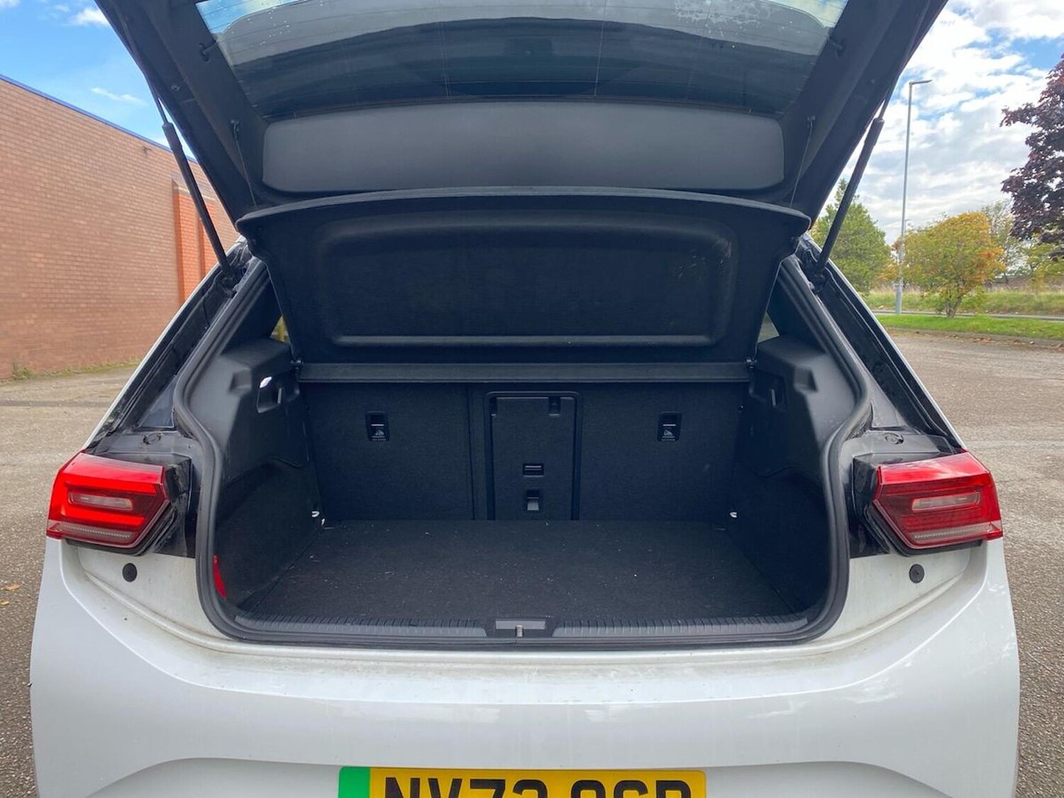 Used Volkswagen ID.3 2023 for sale - 76257806: Photo 17