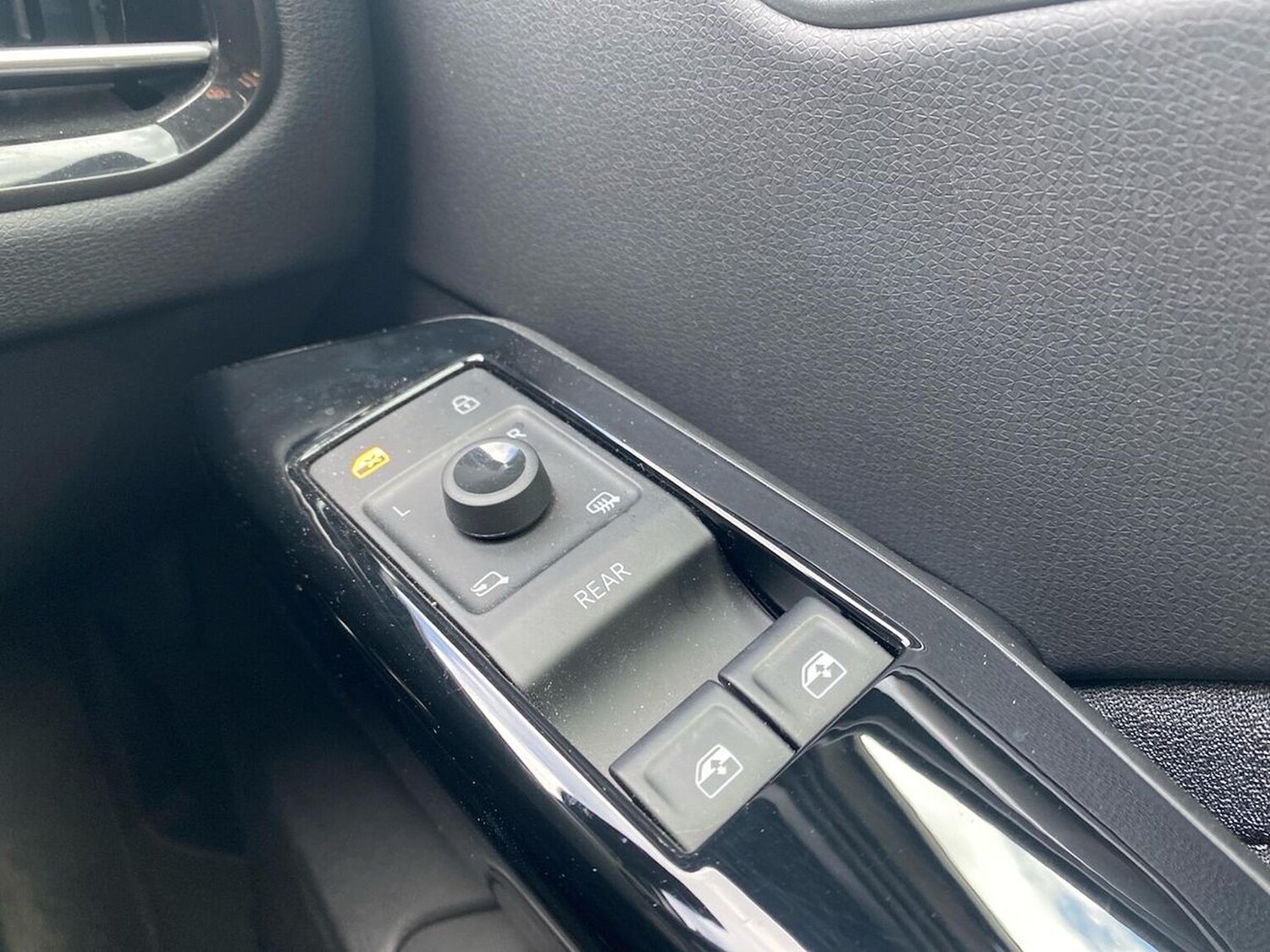 Used Volkswagen ID.3 2023 for sale - 76257806: Photo 21