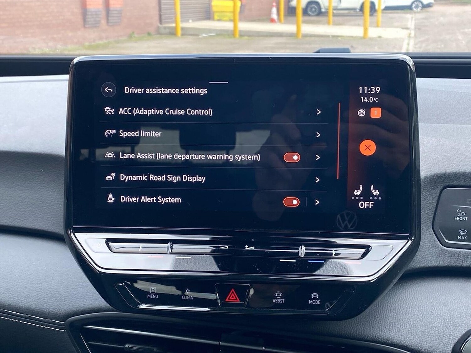 Used Volkswagen ID.3 2023 for sale - 76257806: Photo 22