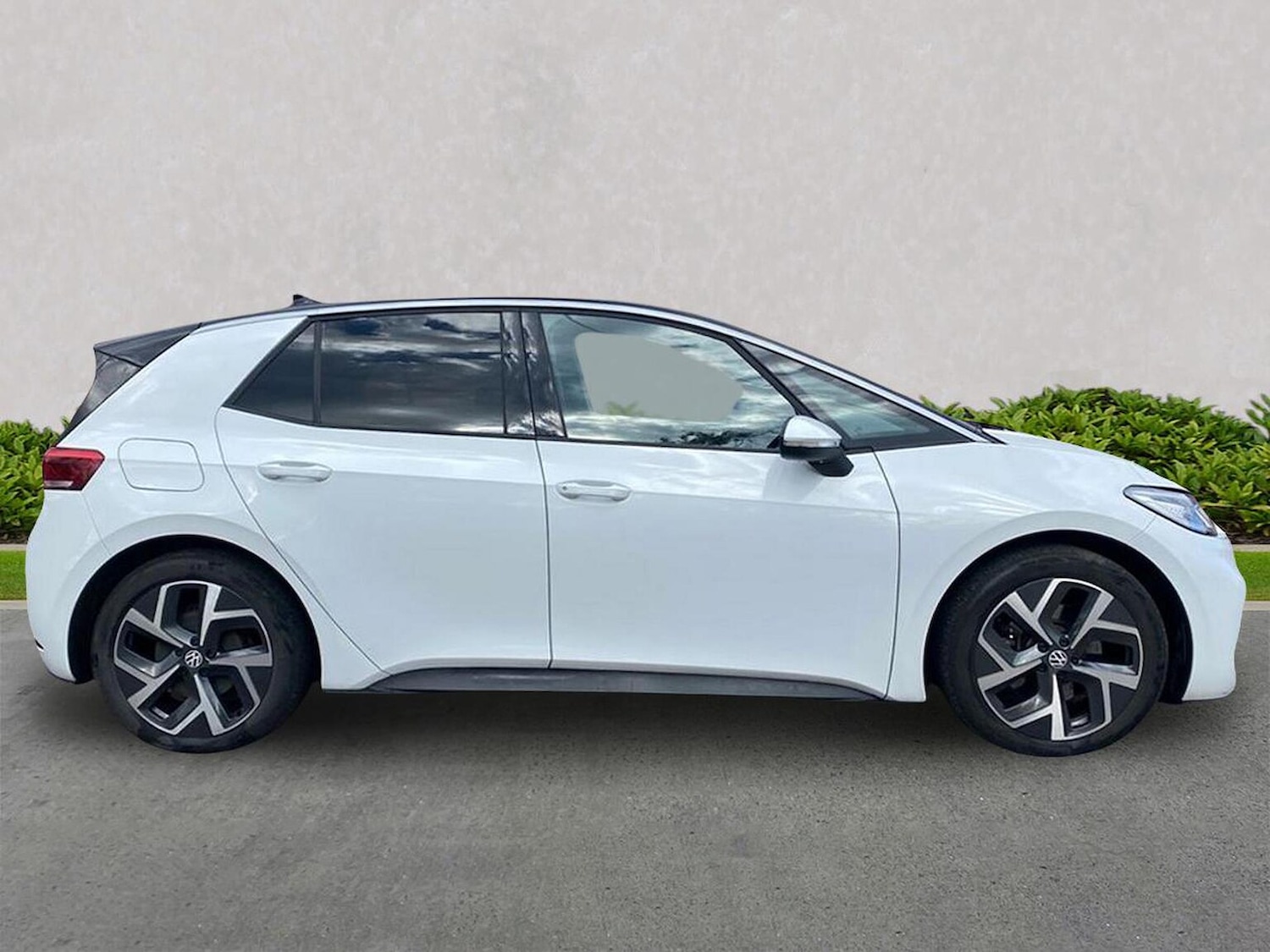 Used Volkswagen ID.3 2023 for sale - 76257806: Photo 3