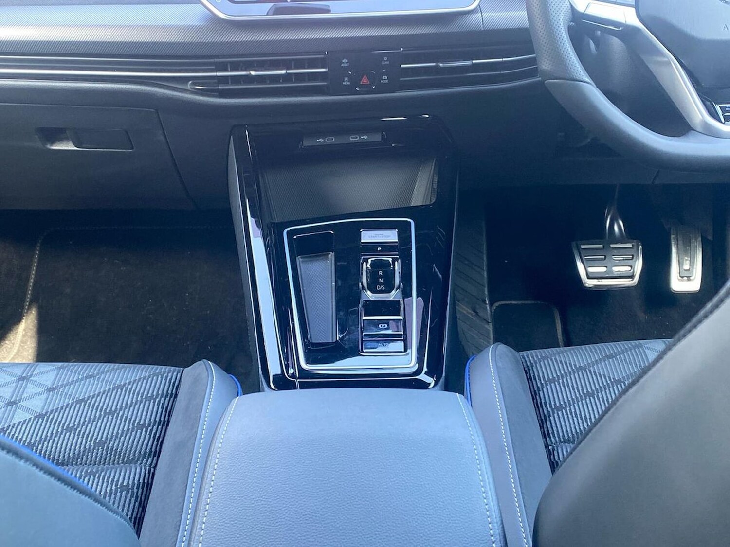 Used Volkswagen Golf 2025 for sale - 78195389: Photo 13