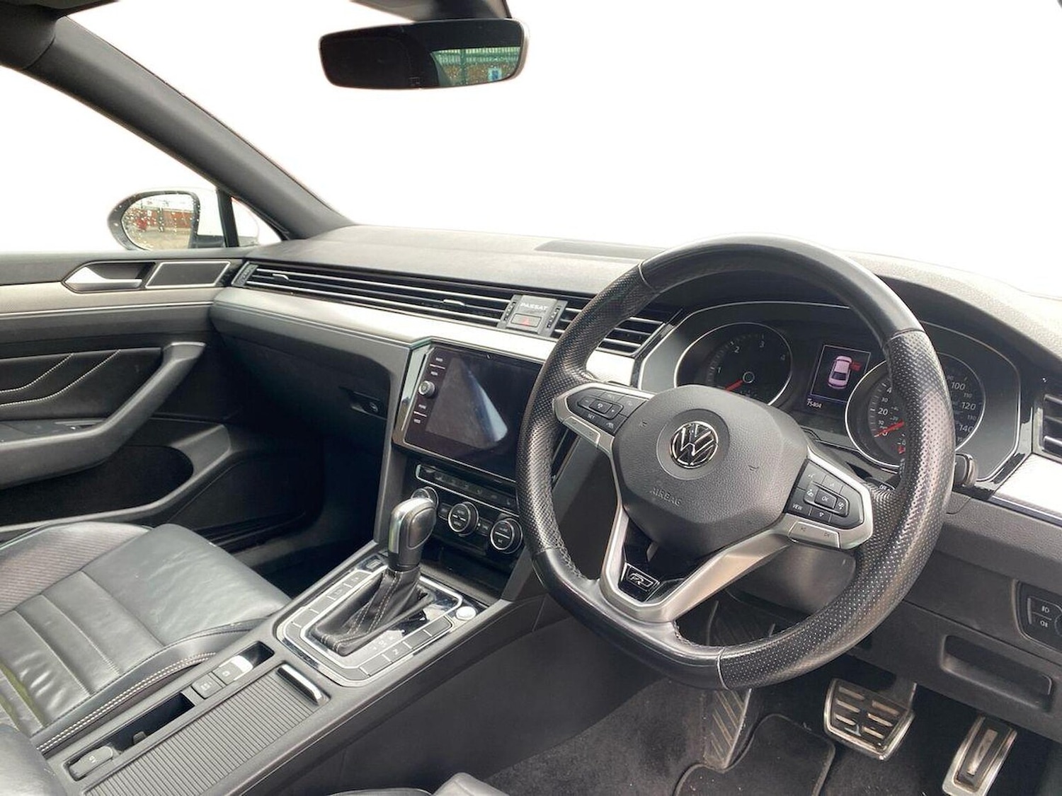 Used Volkswagen Passat 2020 for sale - 76618528: Photo 15