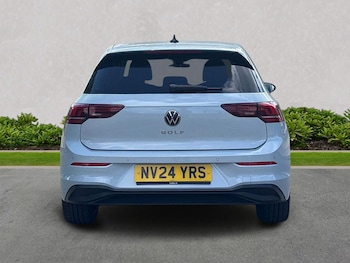 Used Volkswagen Golf 2024 for sale - 79393032: Photo