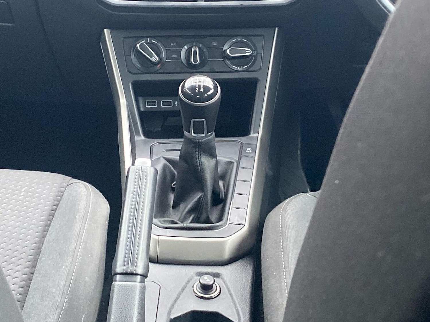 Used Volkswagen Polo 2018 for sale - 76770082: Photo 13