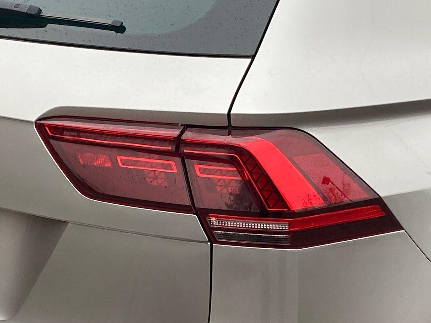 Used Volkswagen Tiguan 2020 for sale - 76920123: Photo 34