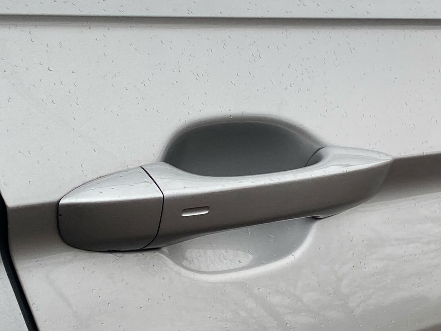 Used Volkswagen Tiguan 2020 for sale - 76920123: Photo 35