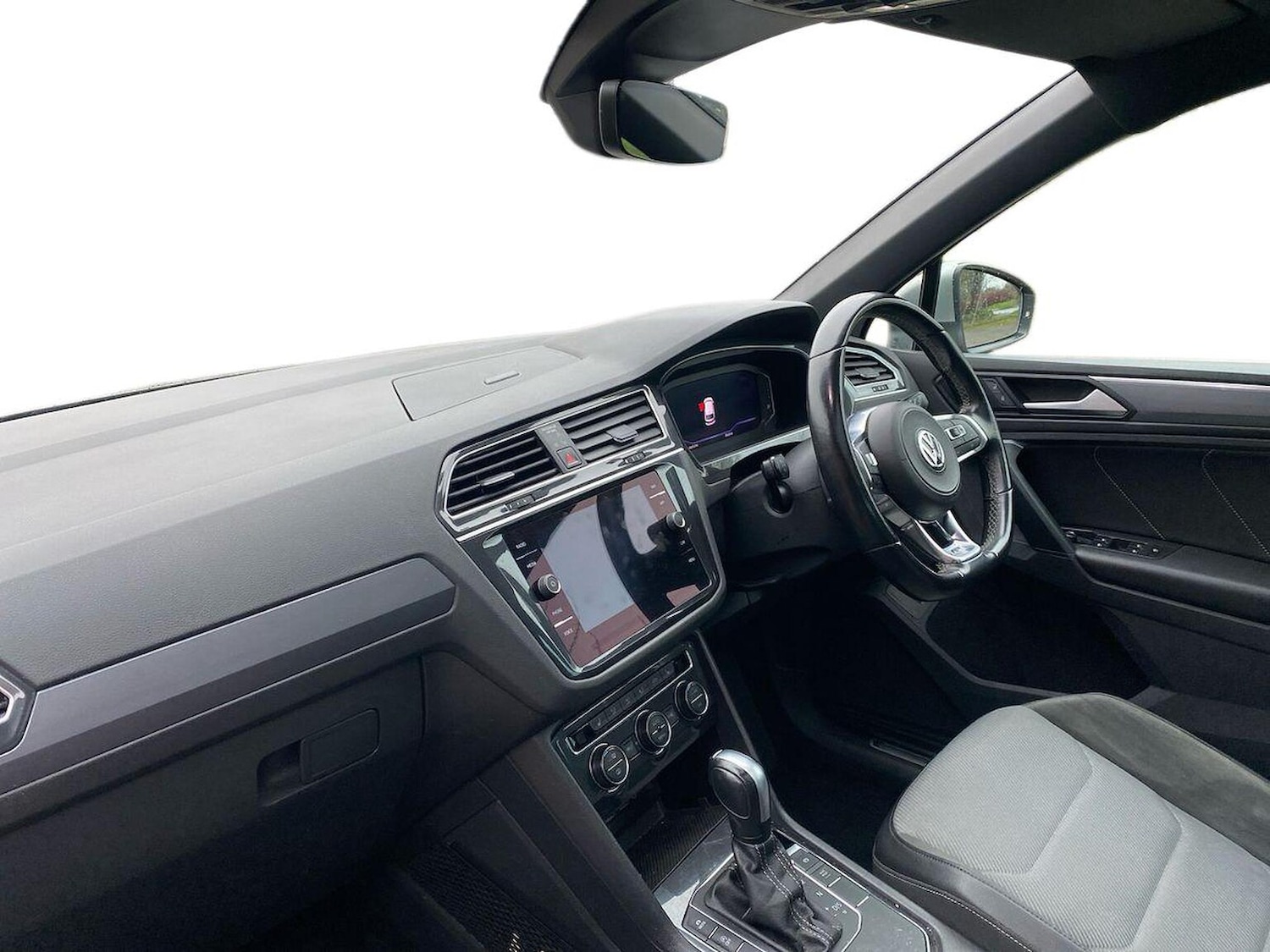 Used Volkswagen Tiguan 2020 for sale - 76920123: Photo 7