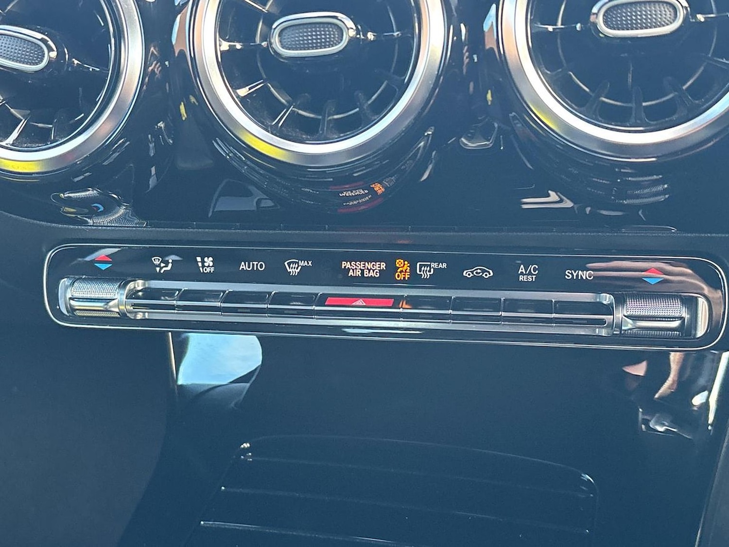 Used Mercedes-Benz A-Class 2018 for sale - 77034659: Photo 14