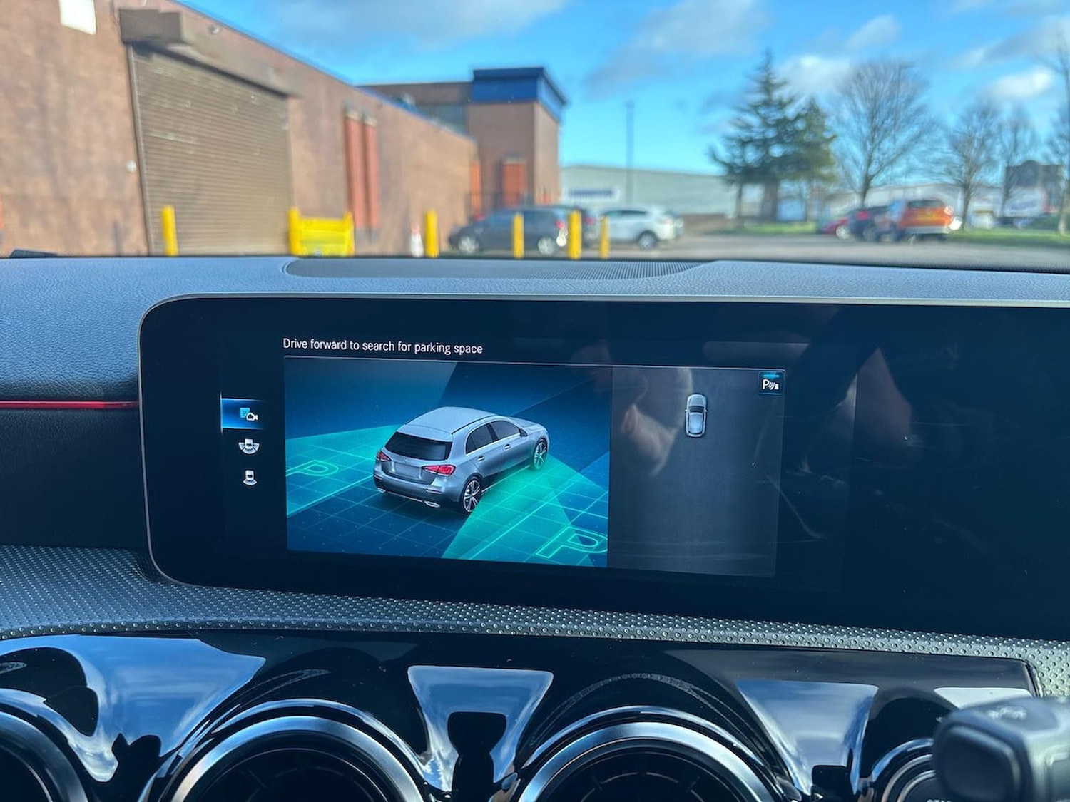 Used Mercedes-Benz A-Class 2018 for sale - 77034659: Photo 27