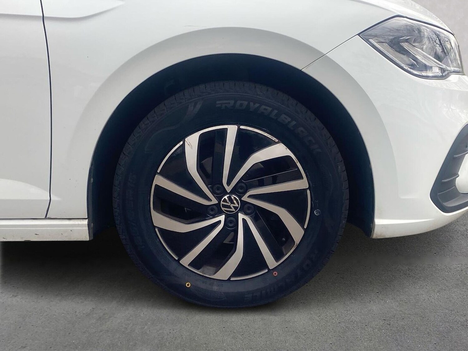 Used Volkswagen Polo 2024 for sale - 78195076: Photo 6