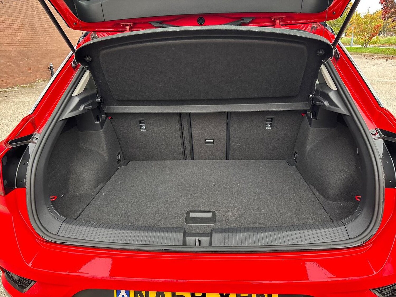 Used Volkswagen T-Roc 2019 for sale - 76275164: Photo 17