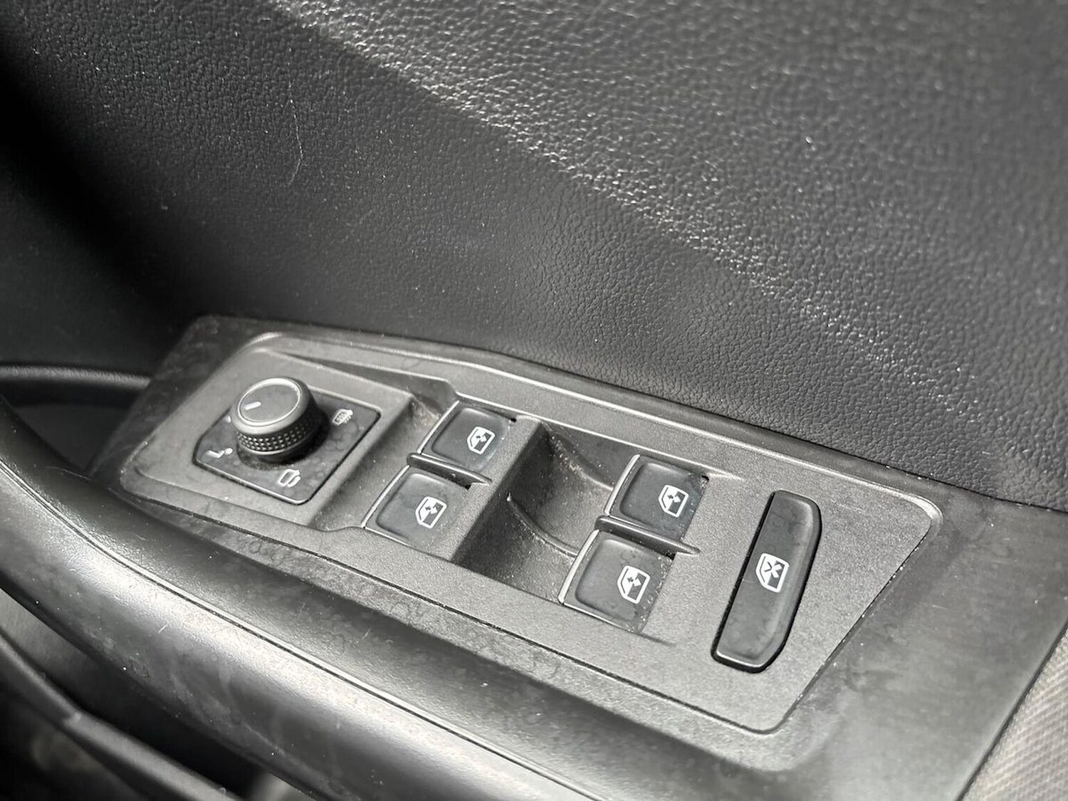 Used Volkswagen T-Roc 2019 for sale - 76275164: Photo 21