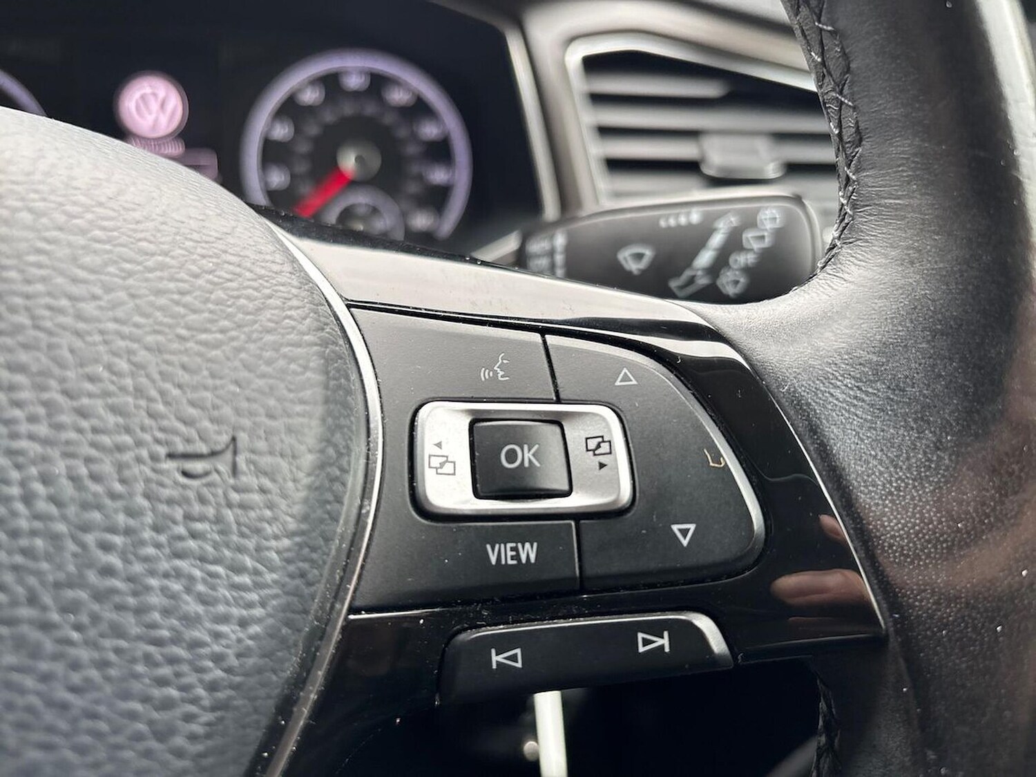 Used Volkswagen T-Roc 2019 for sale - 76275164: Photo 24