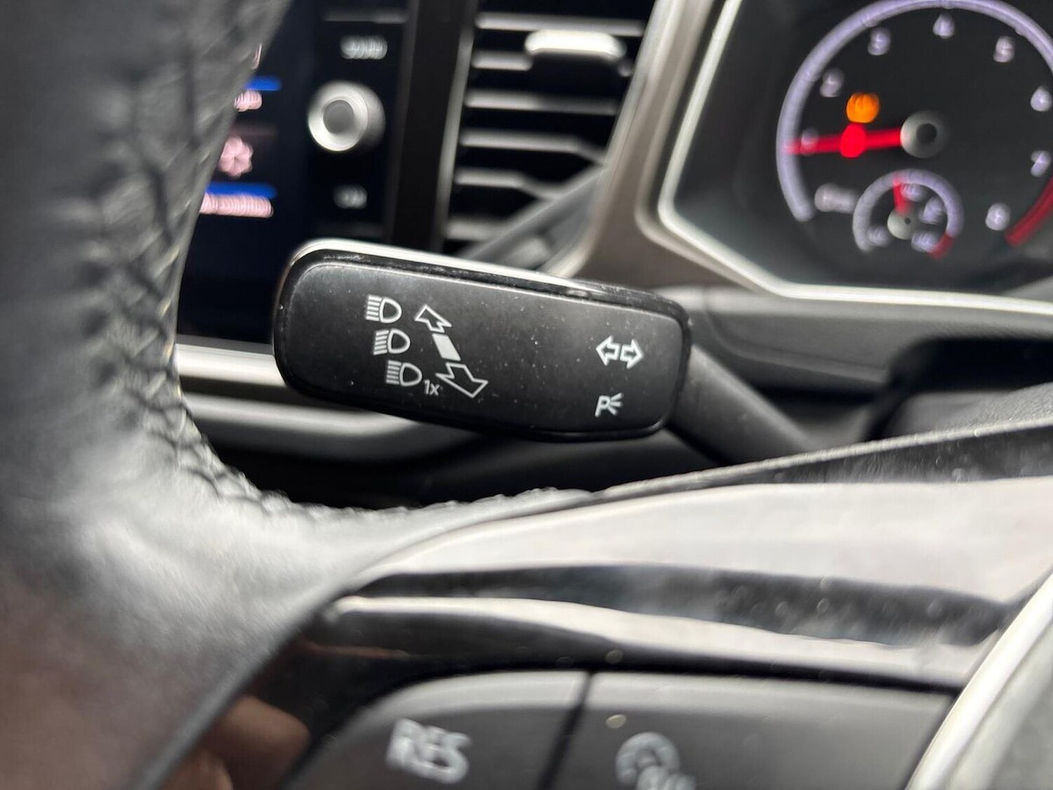 Used Volkswagen T-Roc 2019 for sale - 76275164: Photo 27