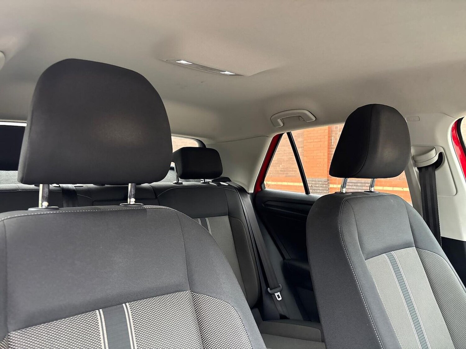 Used Volkswagen T-Roc 2019 for sale - 76275164: Photo 29