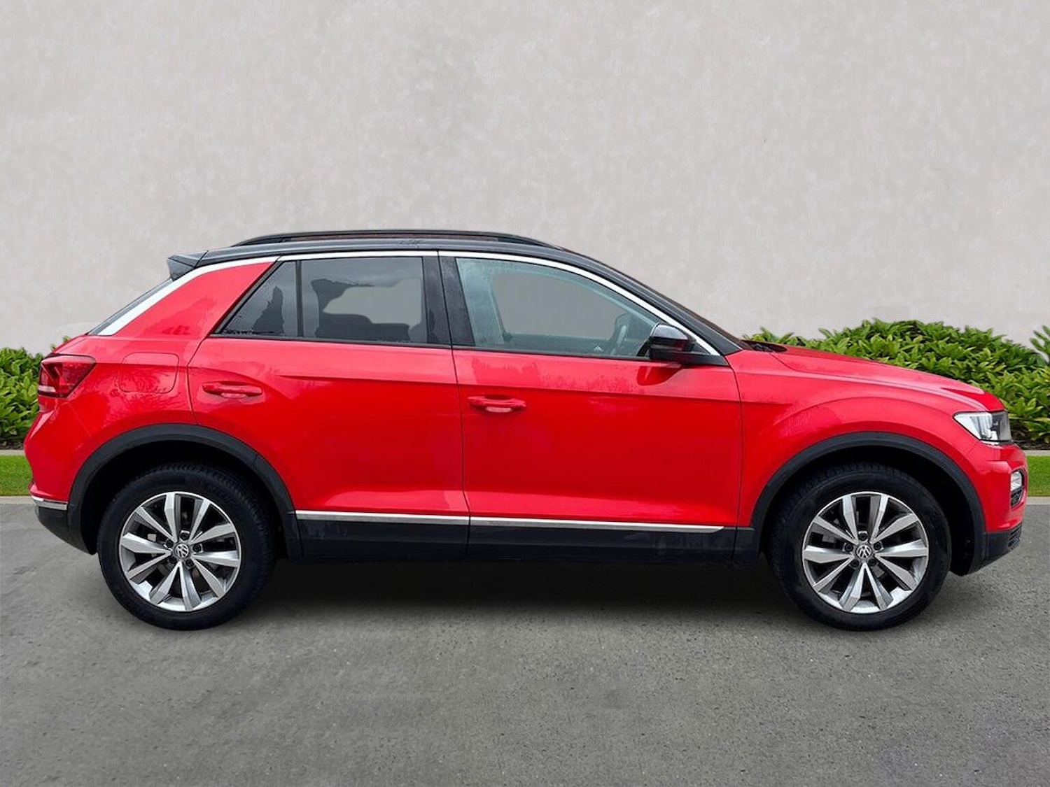 Used Volkswagen T-Roc 2019 for sale - 76275164: Photo 3