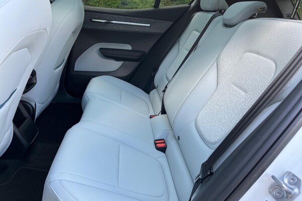 Used Volvo EX30 2025 for sale - 75513130: Photo 16