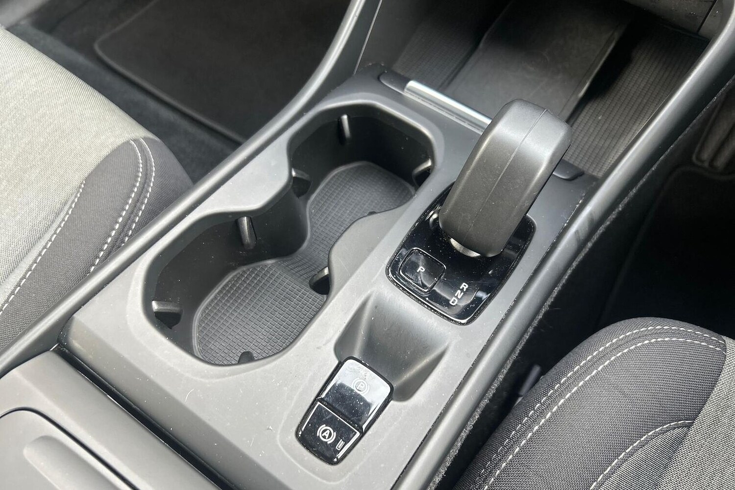 Used Volvo XC40 2022 for sale - 76693402: Photo 13